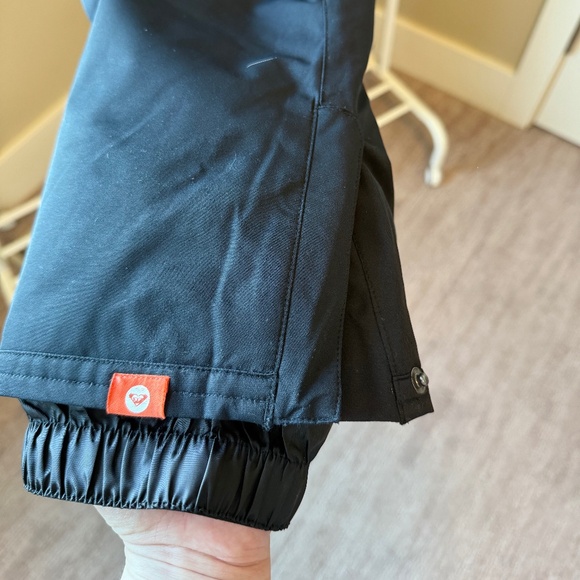 Roxy Snow Pants - Picture 3 of 3